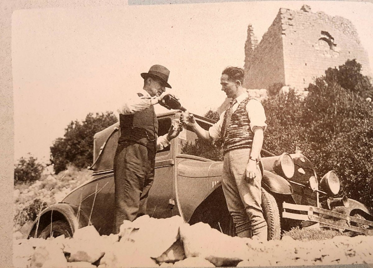 En voiture  Montferrand. Photo 1931, coll. A. Gibaud
