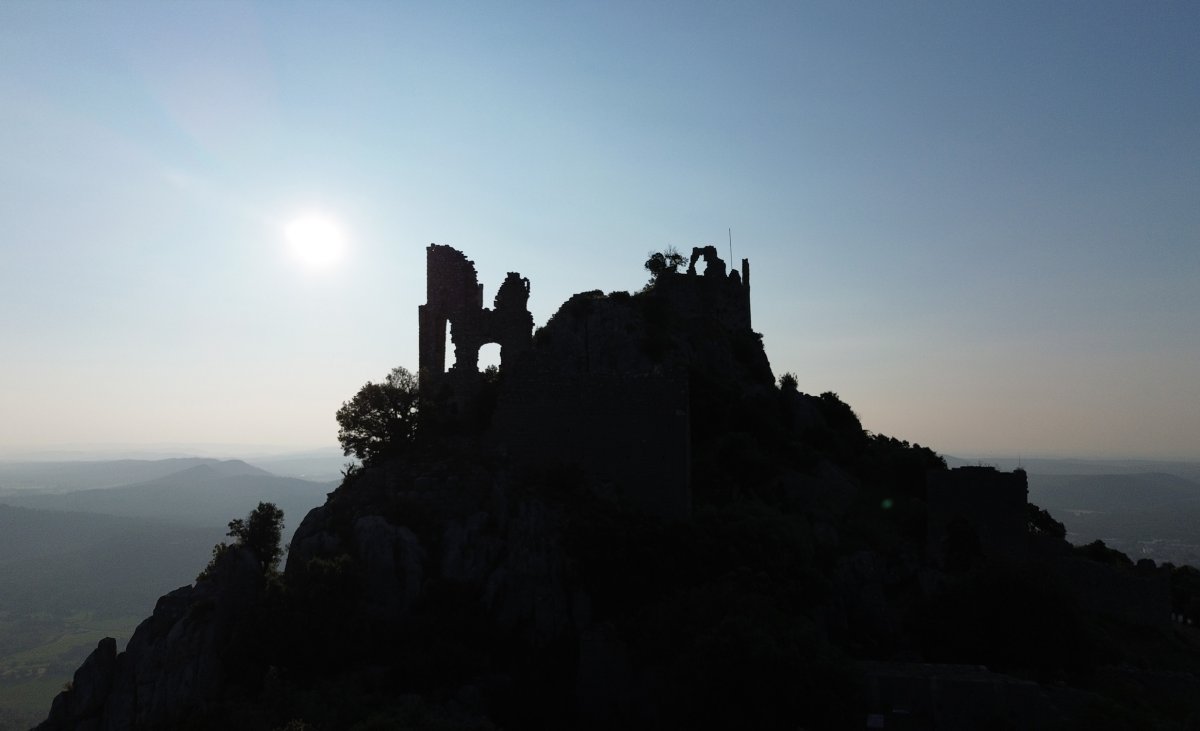 Les 3 cellules de Montferrand : la diablesse, la comtesse, la marquise. Croquis : TRC