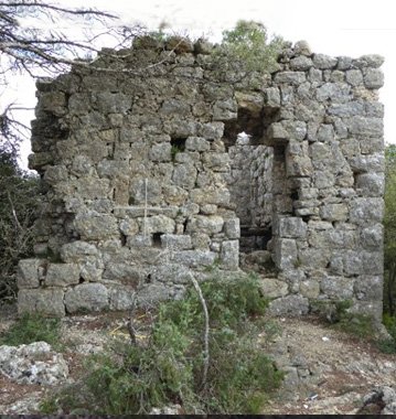 Tour de Vias (Les Matelles). Photo : Thomas Robardet-Caffin