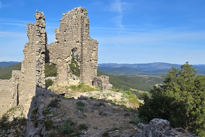 Reconstitution de la salle principale du Petit Montferrand
